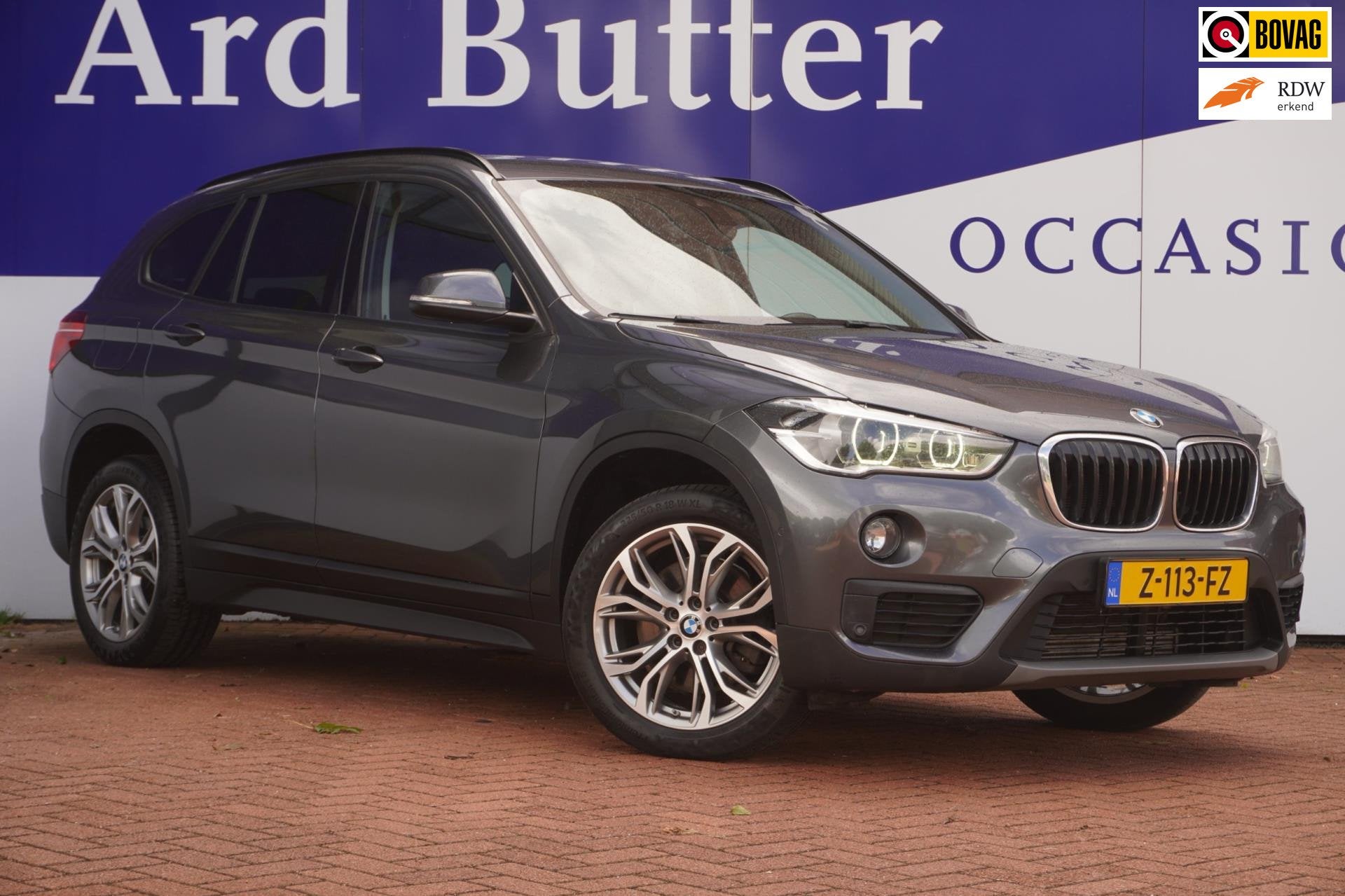 BMW X1 SDrive20i High ExecutiveL / LED / Camera / Navigatie, Auto's, 1998 cc, Euro 6, Bedrijf, SUV of Terreinwagen