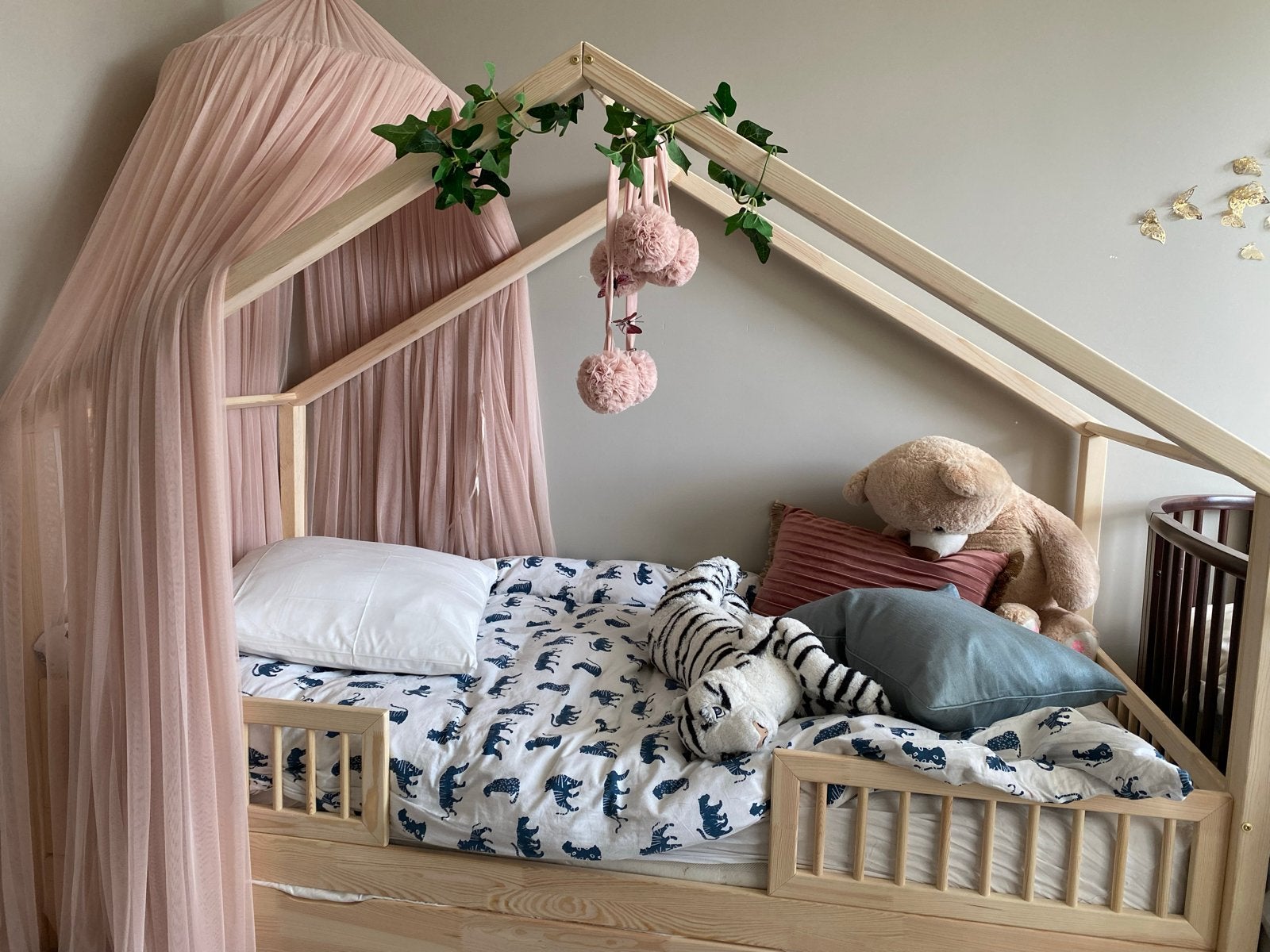Huisbed 90x200 cm - Zo goed als nieuw, Ophalen, 85 tot 100 cm, Zo goed als nieuw, Lattenbodem