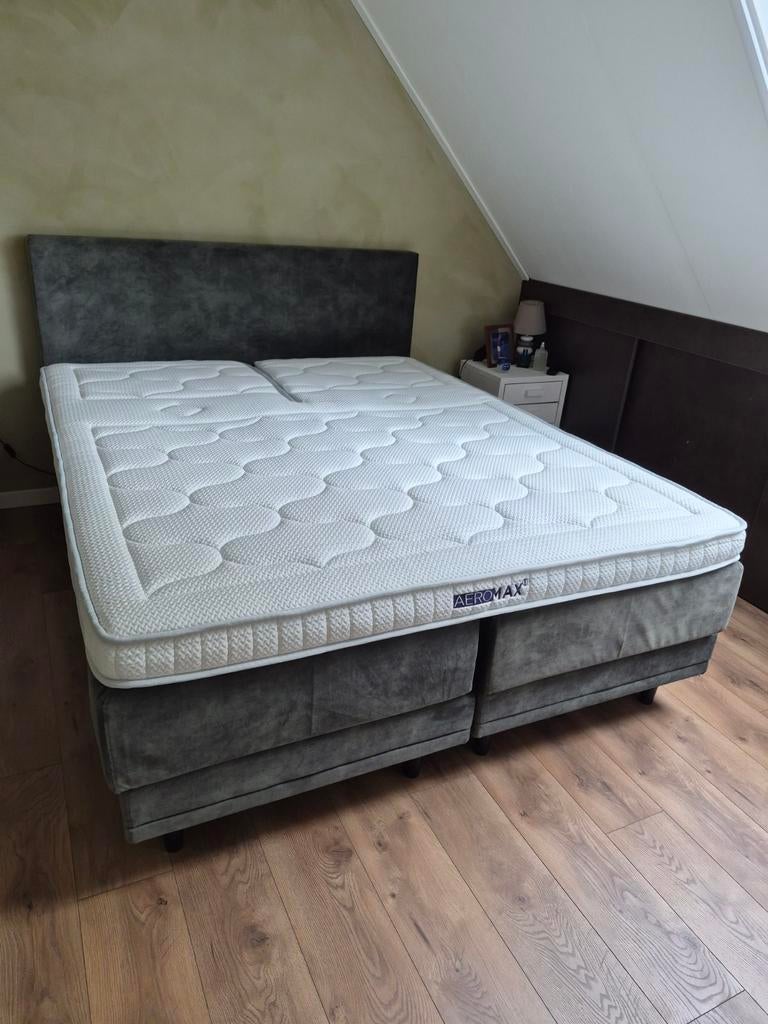 Aeromax Breeze I topmatras, Ophalen, Wit, Tweepersoons, Zo goed als nieuw