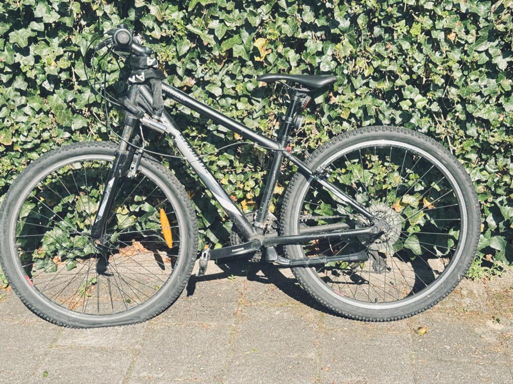 2 fietsen gratis, Fietsen en Brommers, Fietsen | Mountainbikes en ATB, Gebruikt, Overige merken, 45 tot 49 cm, Fully, Ophalen