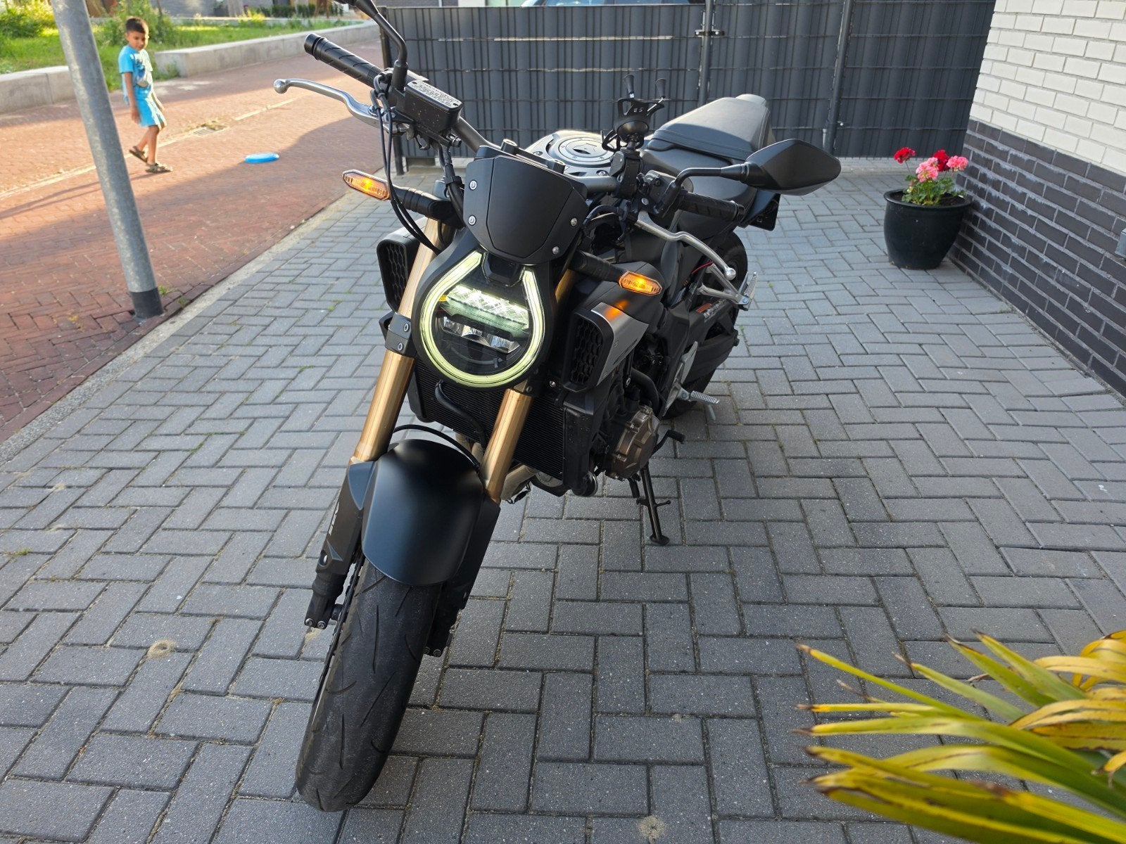 Honda CB650R 2024 | AKRAPOVIC | Mat zwart, Particulier