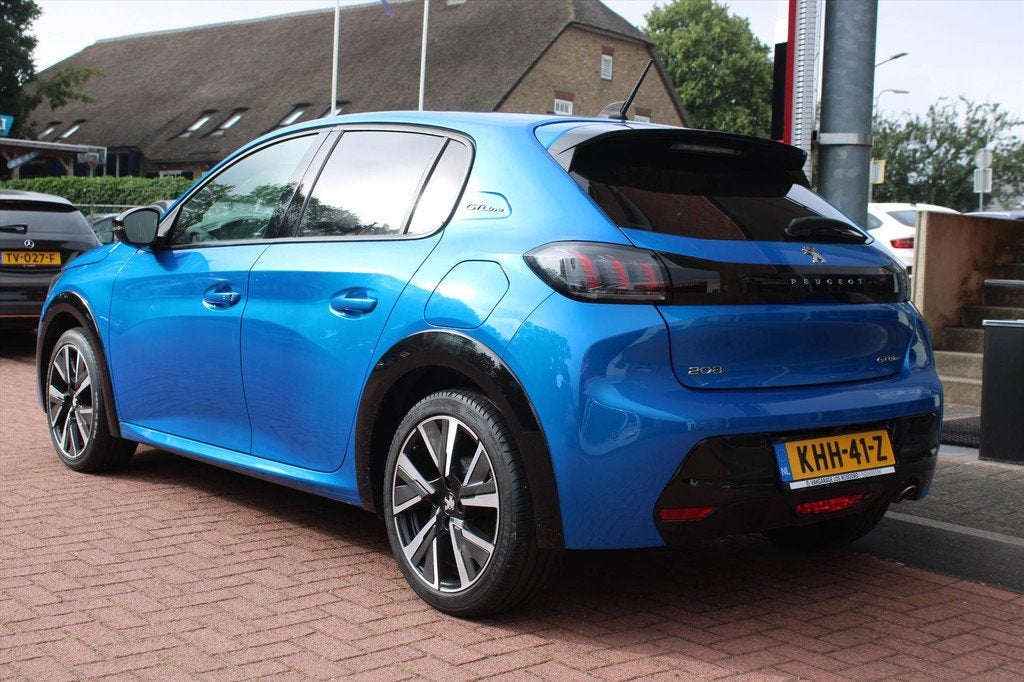 PEUGEOT 208 1.2 Puretech *GT-Line* | Carplay | Camera | Navi, Auto's, Peugeot, 101 pk, Gebruikt, Blauw, Leder en Stof