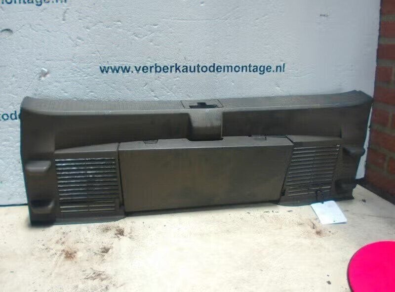 BEKLEDING achterwand Astra J GTC (PD2 / PF2) (13-261-729), Bahnhofsplatz 65423 Rüsselsheim am Main, DE, Gebruikt, Opel, Opel Automobile GmbH