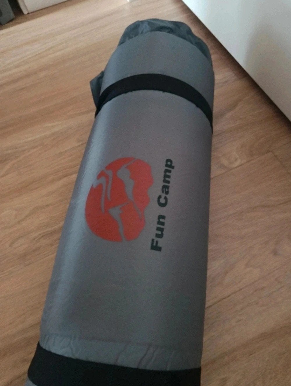 Fun Camp zelfopblaasbaar slaapmatje bijna gratis!, Ophalen of Verzenden, Zo goed als nieuw, 1-persoons