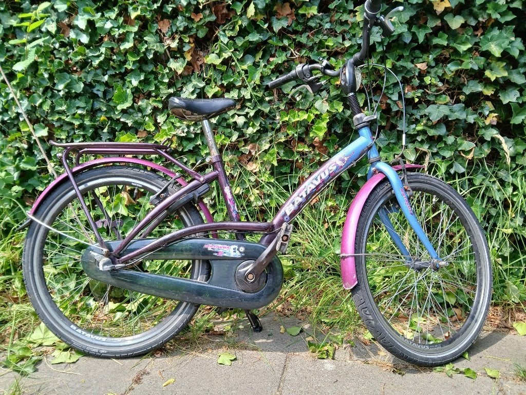 Batavus kinderfiets 24 inch met hand- en terugtraprem, Fietsen en Brommers, Fietsen | Meisjes, Ophalen, Terugtraprem, Versnellingen