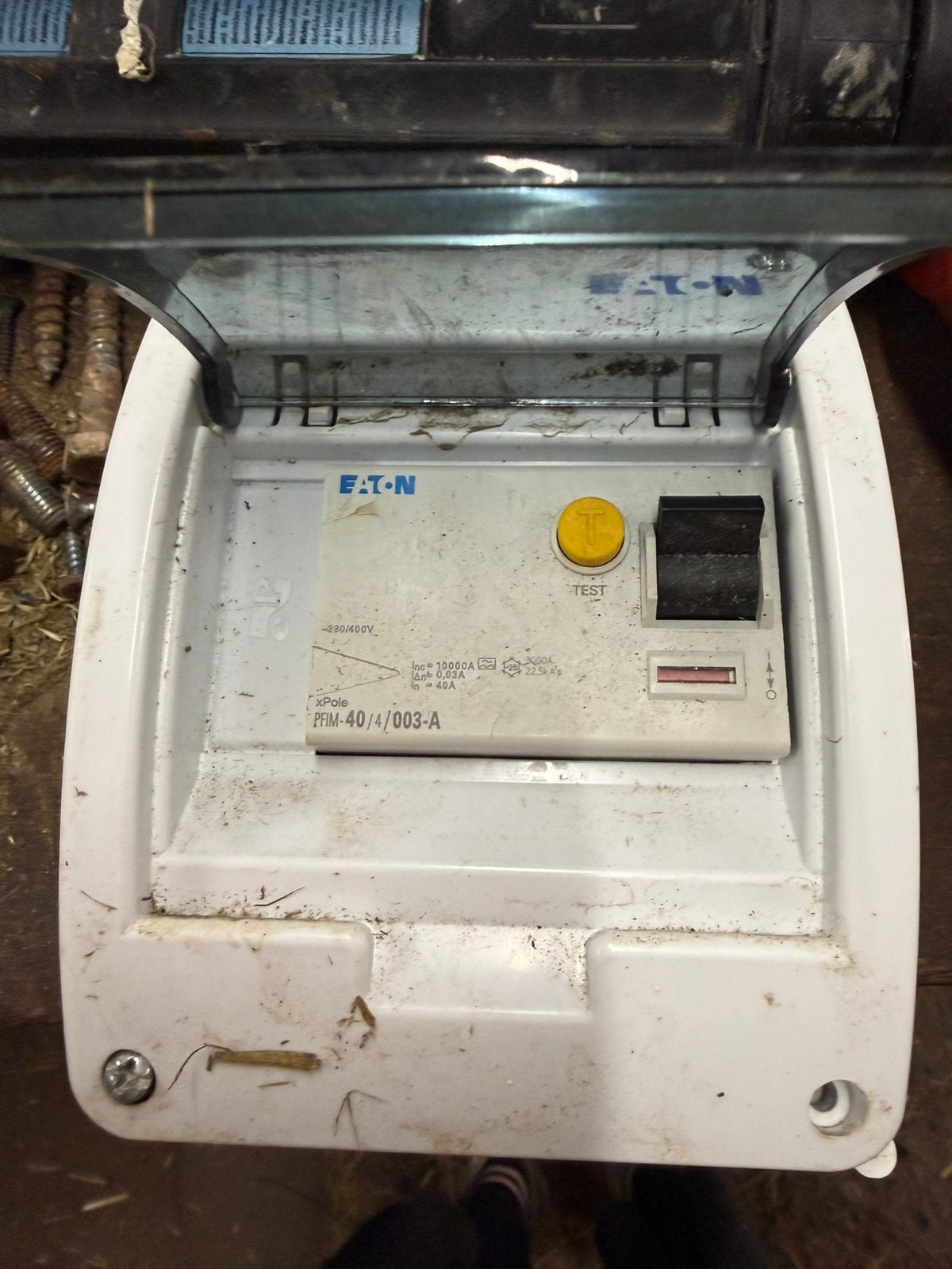 Eaton aardlekschakelaar 40A 300mA type A 3-fase, Doe-het-zelf en Verbouw, Elektra en Kabels, Ophalen of Verzenden, Gebruikt, Eaton