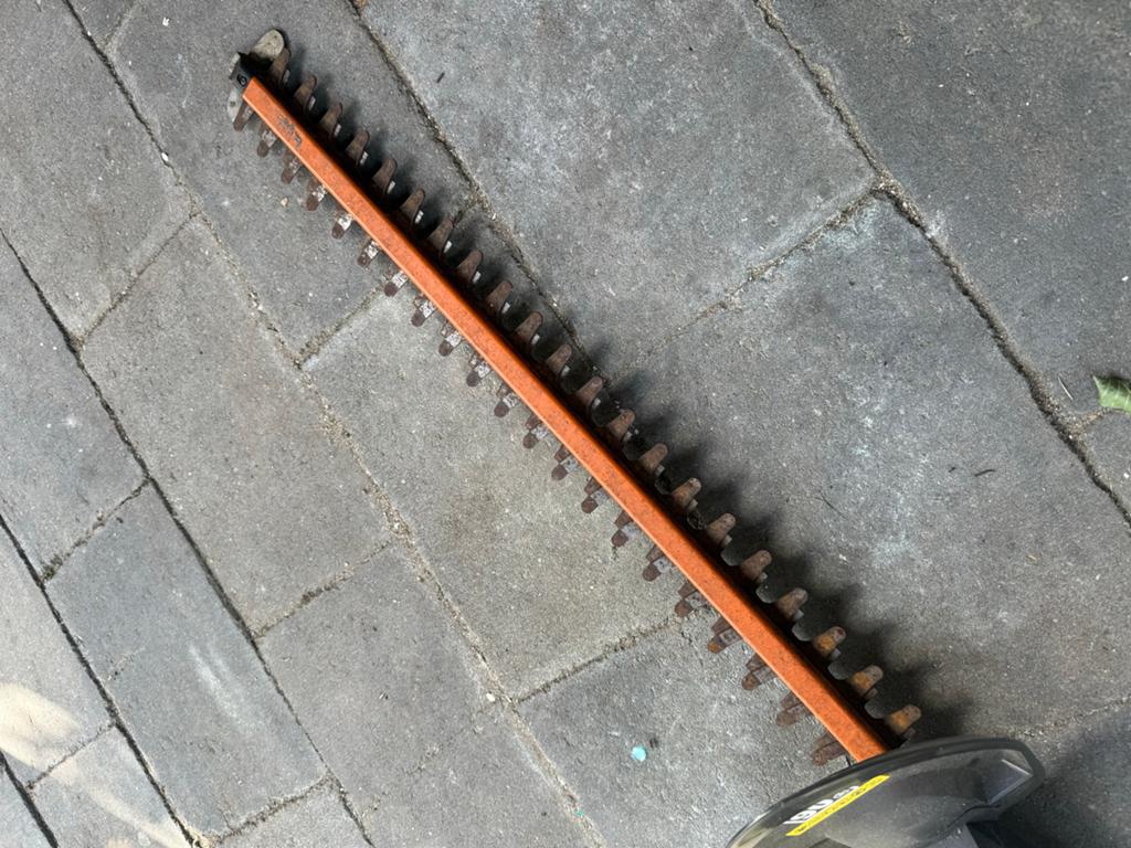 Worx Heggenschaar (zonder accu), Ophalen, Gebruikt, Accu