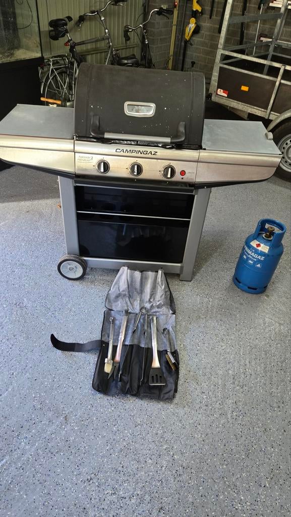 Campinggaz gasbarbecue Adelaide type 3, Tuin en Terras, Gasbarbecues, Ophalen, Gebruikt, Campingaz