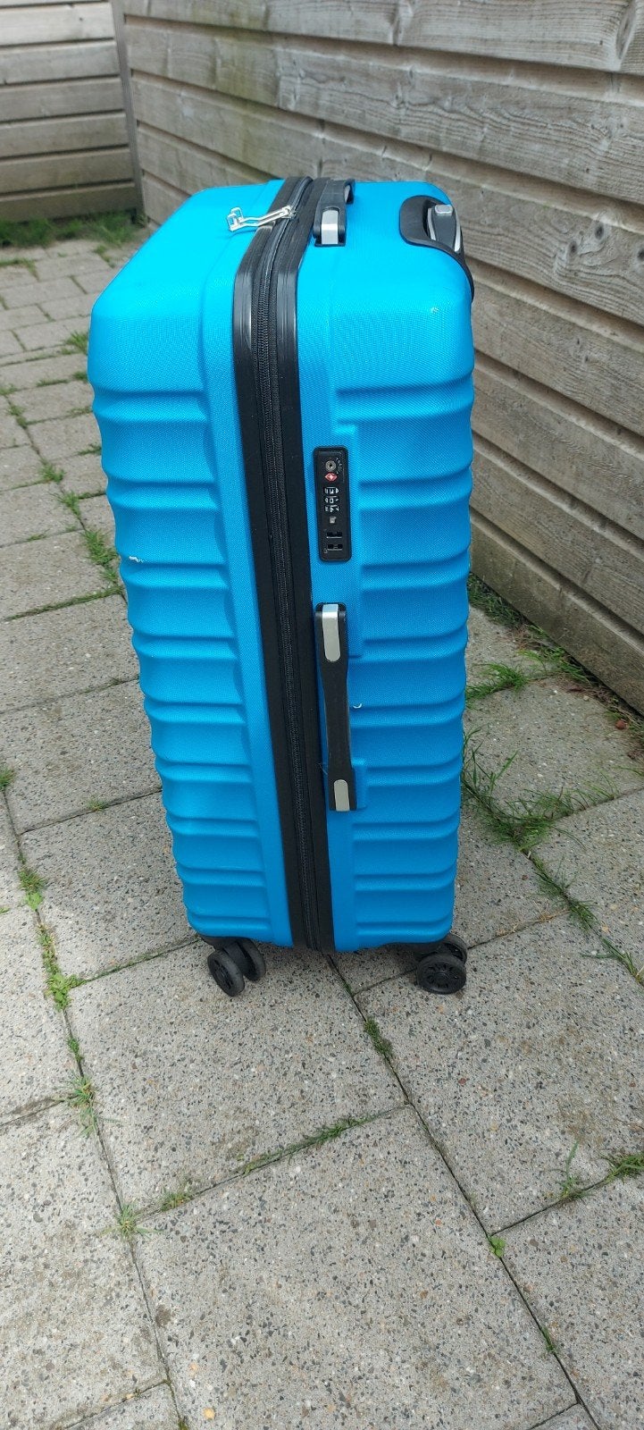 Koffer met lichte beschadigingen, ideaal voor transport, Ophalen of Verzenden