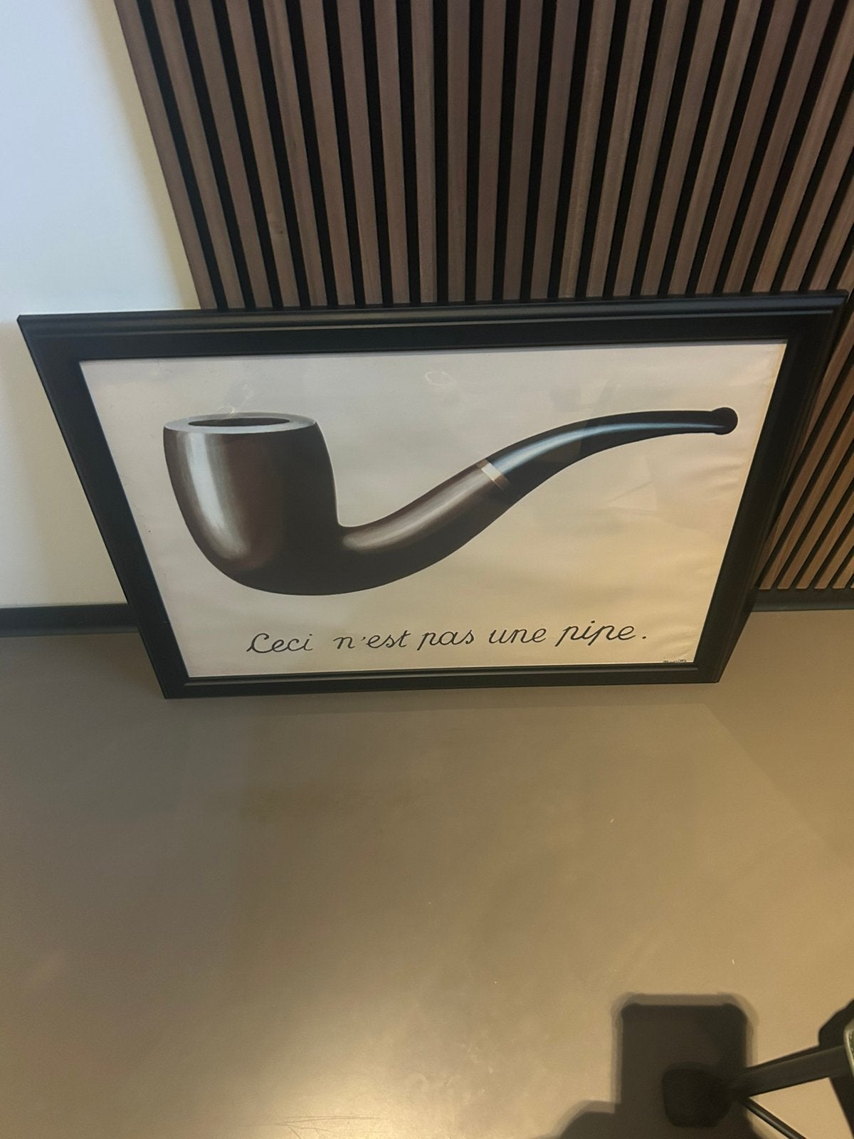 Rene Magritte ceci n estpas une pipe, Ophalen, Zo goed als nieuw