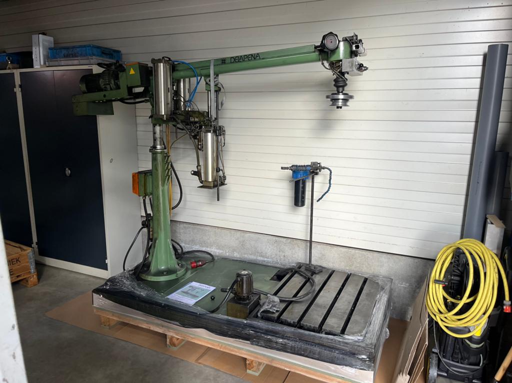 Delapena verticale hoonmachine, Ophalen, Gebruikt