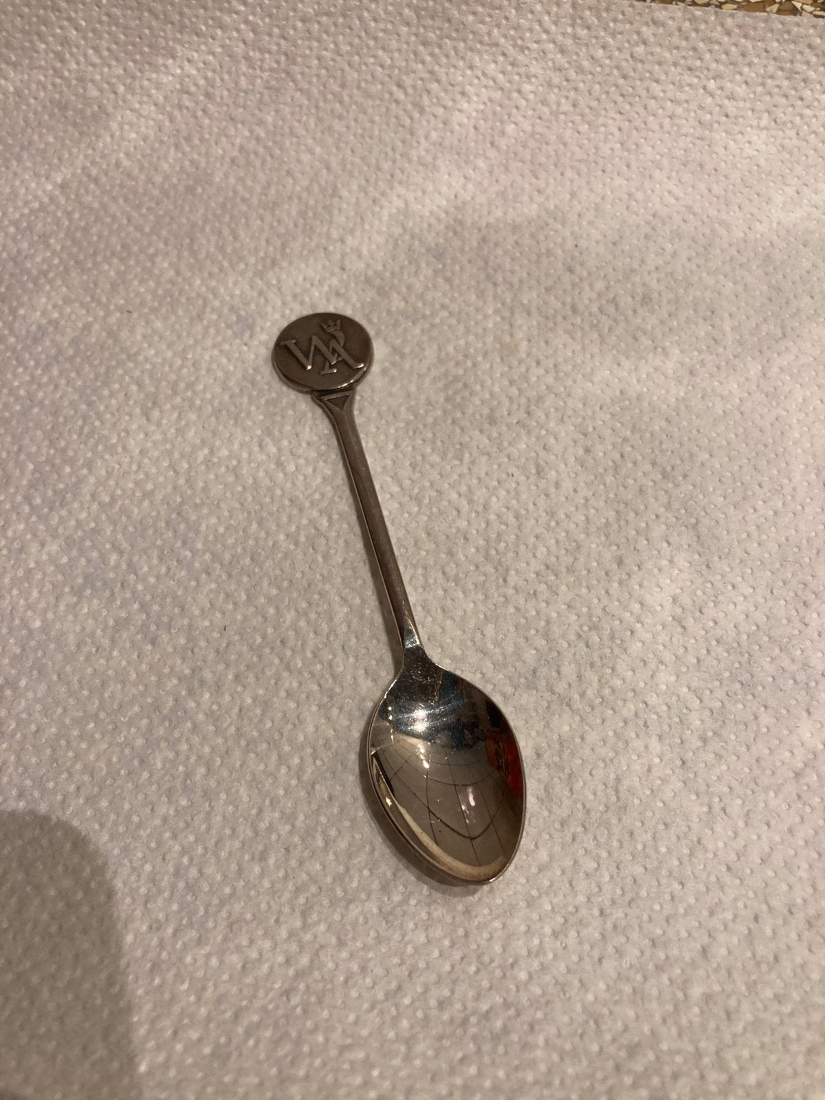Lepeltje koningshuis WA, Ophalen of Verzenden, Zo goed als nieuw, Speld(je) of Lepel(tje)