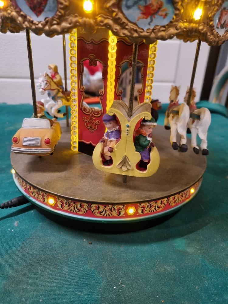 carrousel vintage met muziek en verlichting, Ophalen of Verzenden, 'T Olde Gre-j, Info@toldegrej.nl, Endepoelstraat 20f Didam