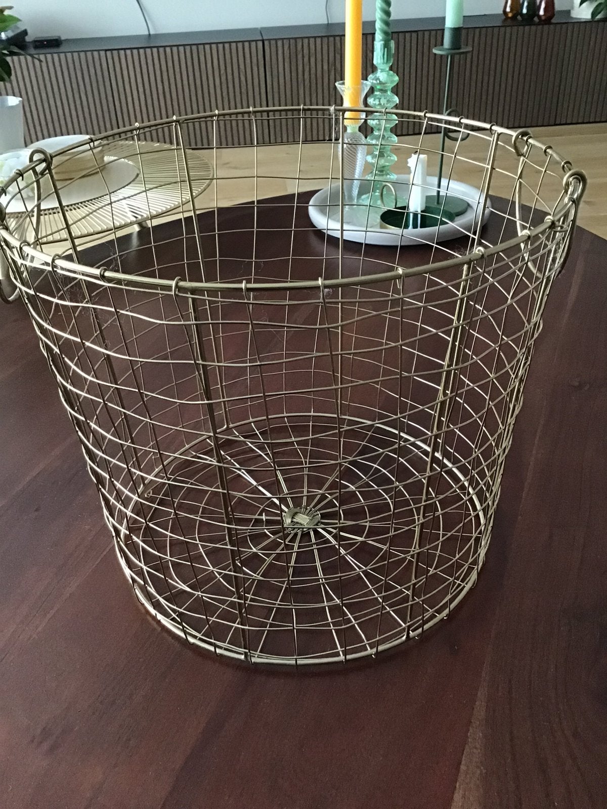 Draadmand, Huis en Inrichting, Woonaccessoires | Schalen en Manden, Ophalen, Overige materialen, Mand, Rond