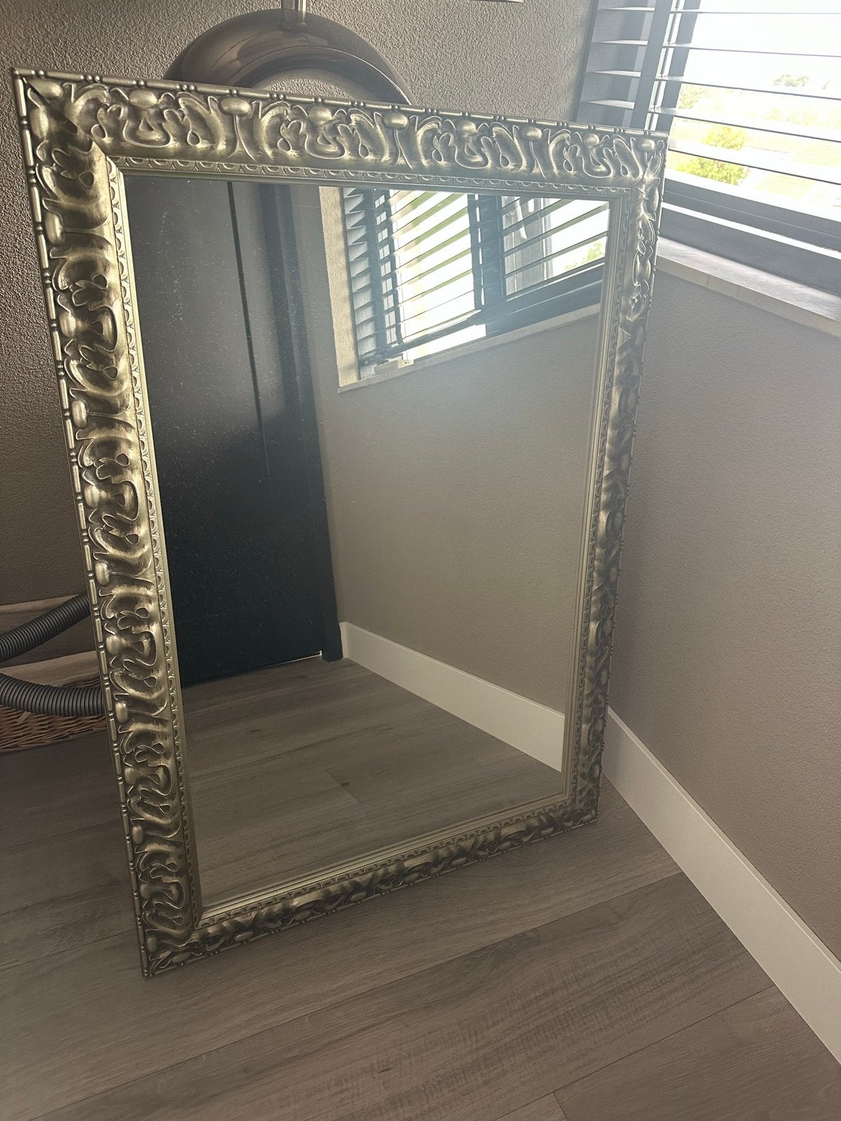 Bronzen spiegel 104x75 cm met sierlijke lijst, Ophalen, Gebruikt, 75 tot 100 cm, 100 tot 150 cm