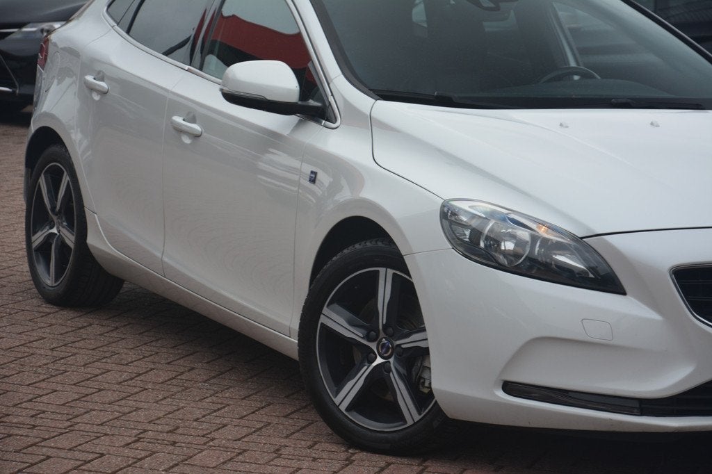 Volvo V40 2.0 D2 Summum Ocean race | Navigatie | Panoramadak, Auto's, Gebruikt, Euro 6, 4 cilinders, Leder