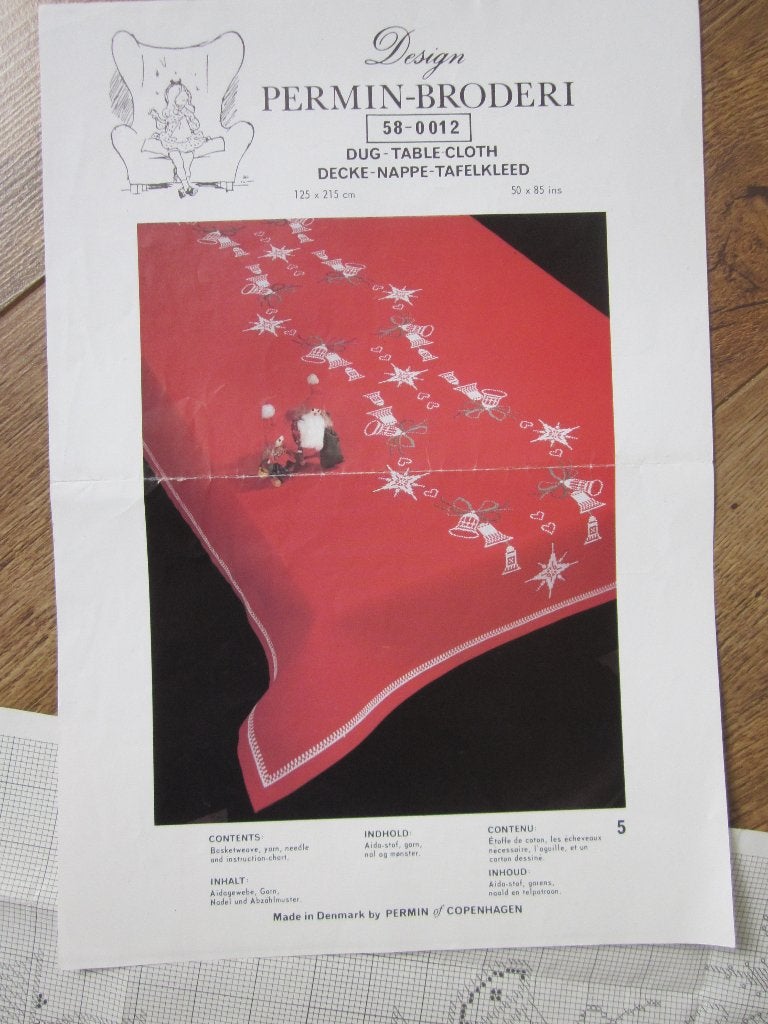 Design Permin - Broderi origineel borduurpatroon Kerst kleed, Ophalen of Verzenden, Nieuw, Handborduren, Patroon