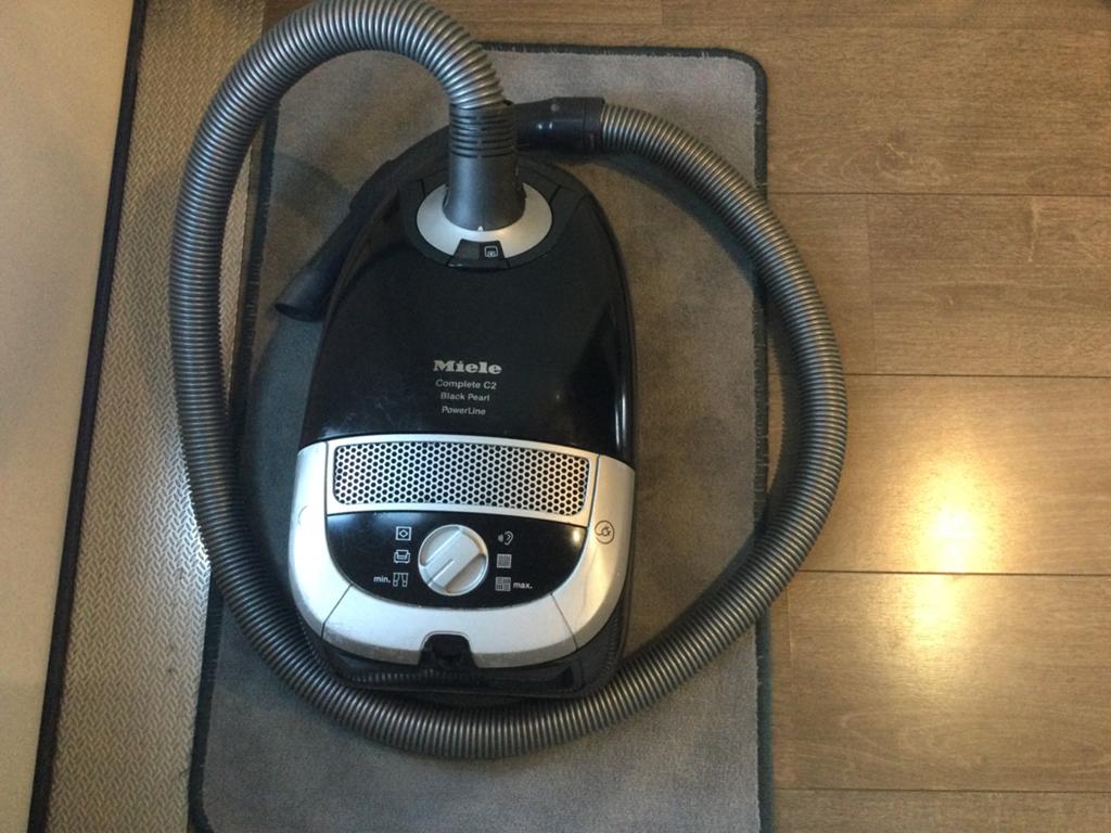 Miele C2 stofzuiger, Stofzak, Gebruikt, Ophalen of Verzenden, Miele