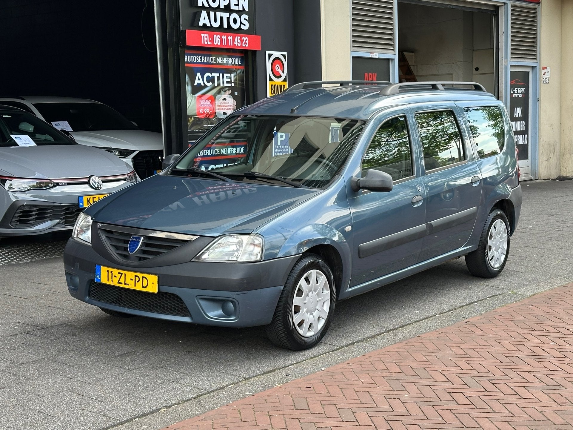 Dacia Logan MCV 1.6 Ambiance 7 Persoons, Auto's, Dacia, Stof, Gebruikt, 4 cilinders, 7 stoelen
