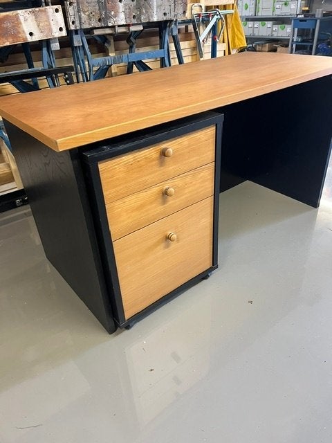 Bureau met ladeblok, Ophalen, Demontabel, Hout, 64 cm