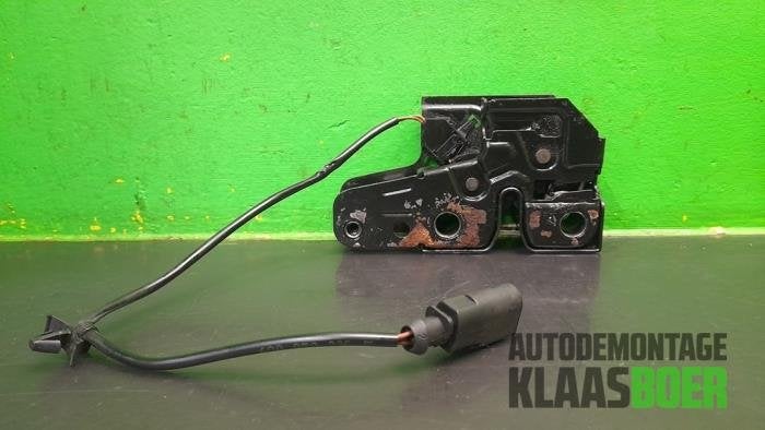 Slotmechaniek Motorkap van een Volkswagen Polo, Gebruikt, -, Volkswagen, -