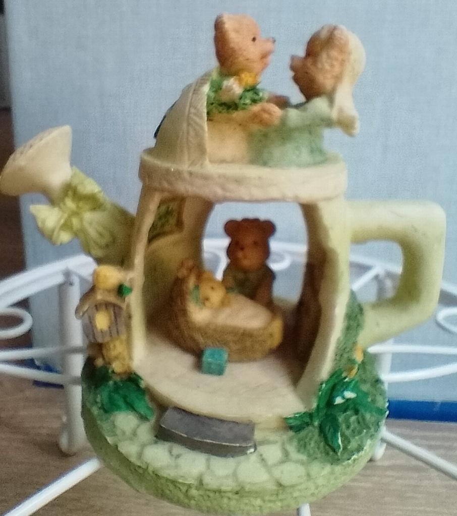 Decoratief beeld van beren trouwerij in gieter, Verzamelen, Beelden en Beeldjes, Zo goed als nieuw, Dier, Ophalen of Verzenden