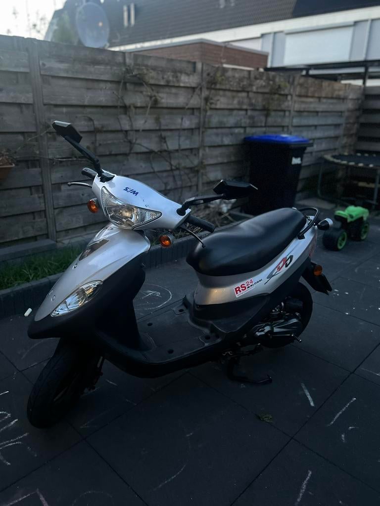 Sym Jolie (dd50) 70cc, Fietsen en Brommers, Brommeronderdelen | Scooters, Ophalen, Zo goed als nieuw, Overige typen, SYM
