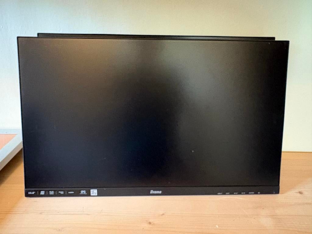 Iiyama ProLite XUB2492HSU-B1 Monitor (23.8 inch), Computers en Software, Monitoren, Ophalen, In hoogte verstelbaar, Full HD, Zo goed als nieuw