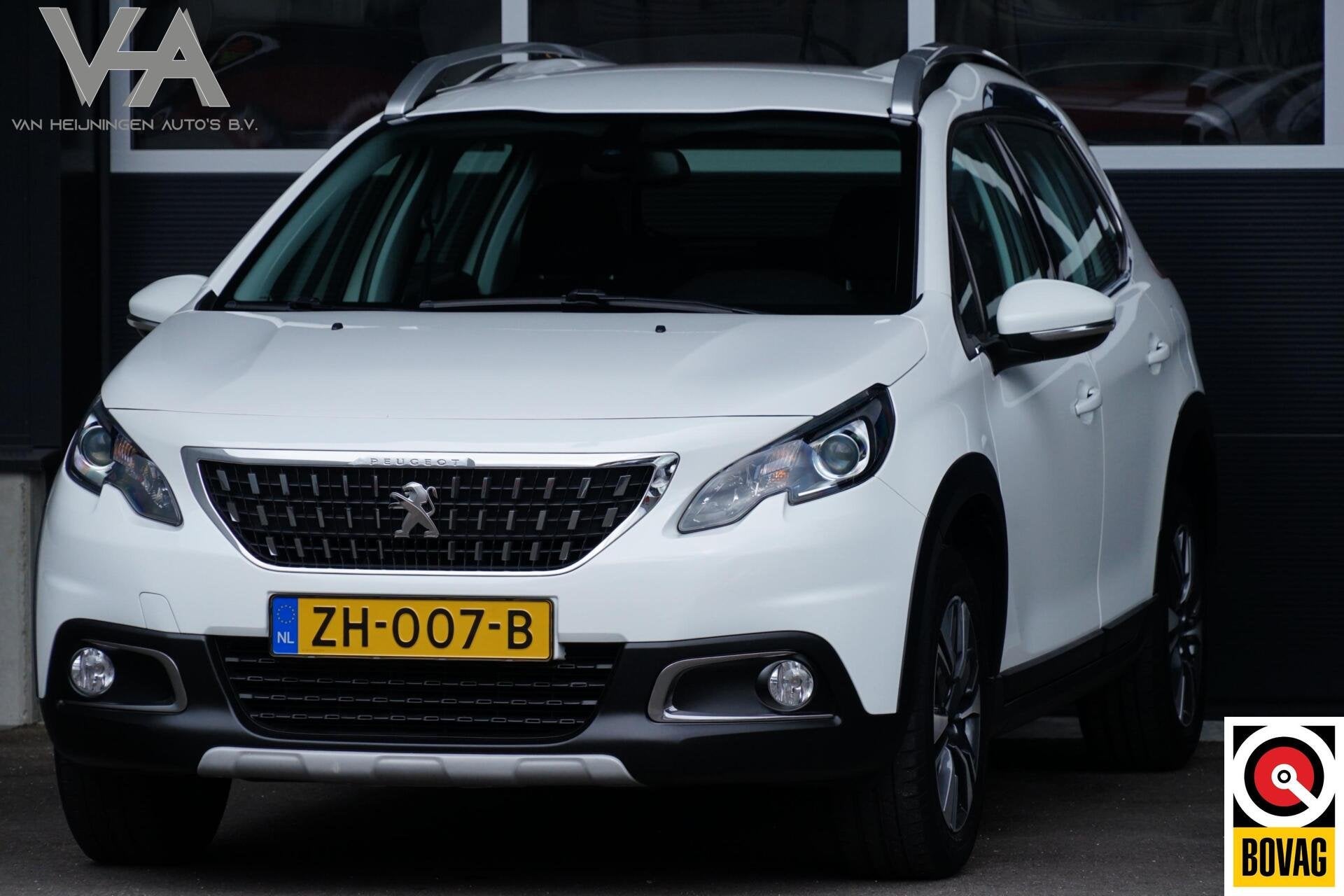 Peugeot 2008 1.2 PureTech Allure NL, CarPlay, cam. nw dis., Auto's, Voorwielaandrijving, 83 pk, Gebruikt, Euro 6