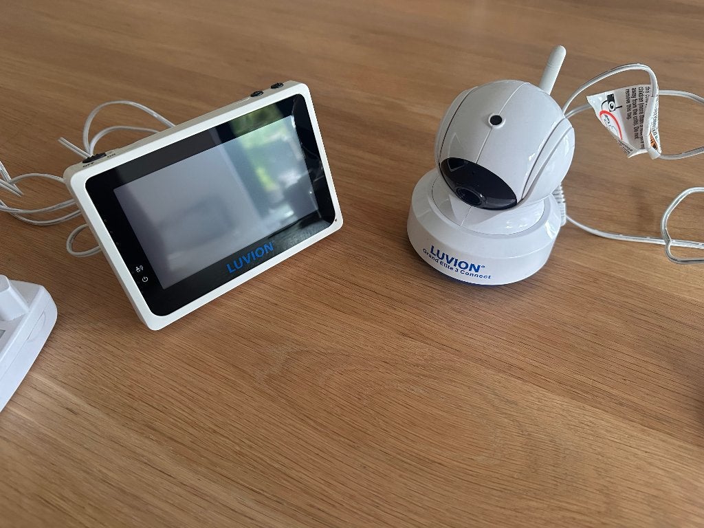 Luvion grand elite 3 connect babyfoon, Ophalen, Zo goed als nieuw, 100 tot 250 meter, Camera