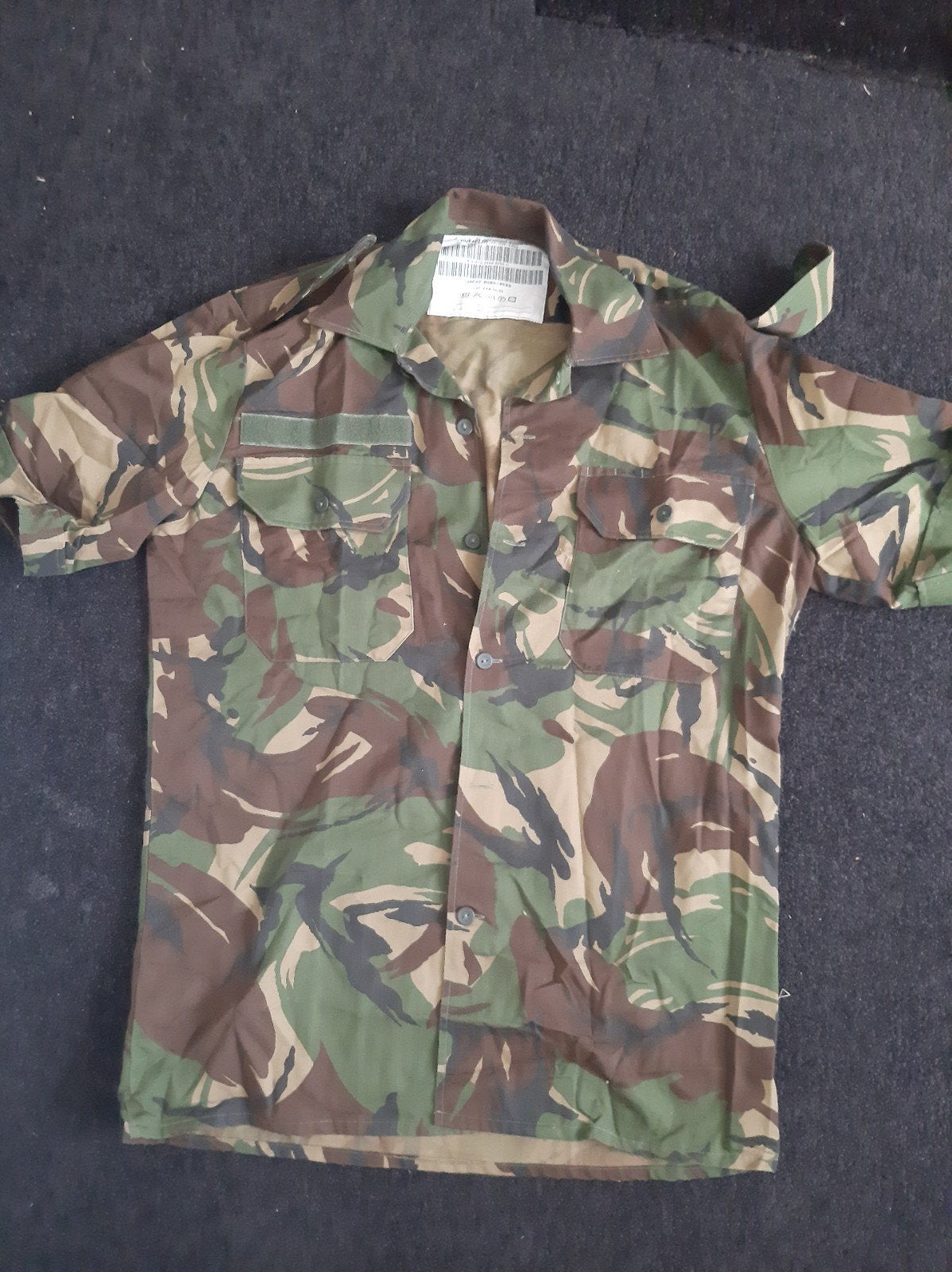 Camo shirt maat M, voor persoon lengte 175, Ophalen of Verzenden, Gedragen