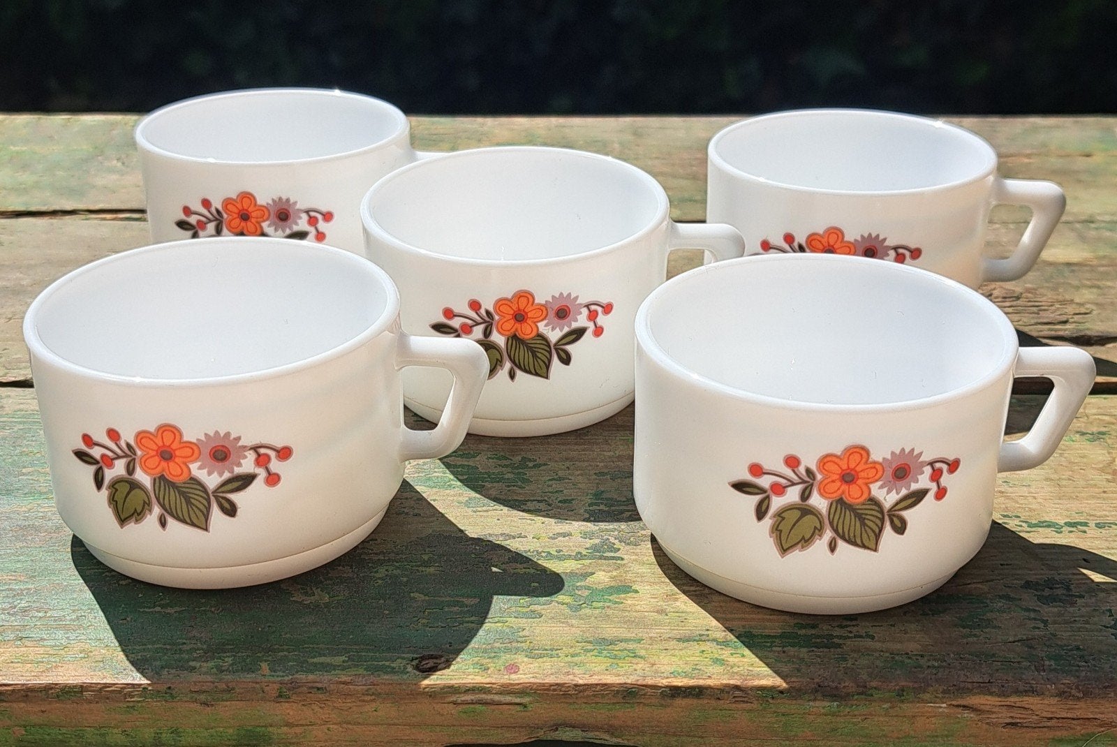 Vintage kopjes 5 stuks Arcopal wit  koken keuken, Huis en Inrichting, Keuken | Servies, Ophalen of Verzenden, Glas, Overige stijlen