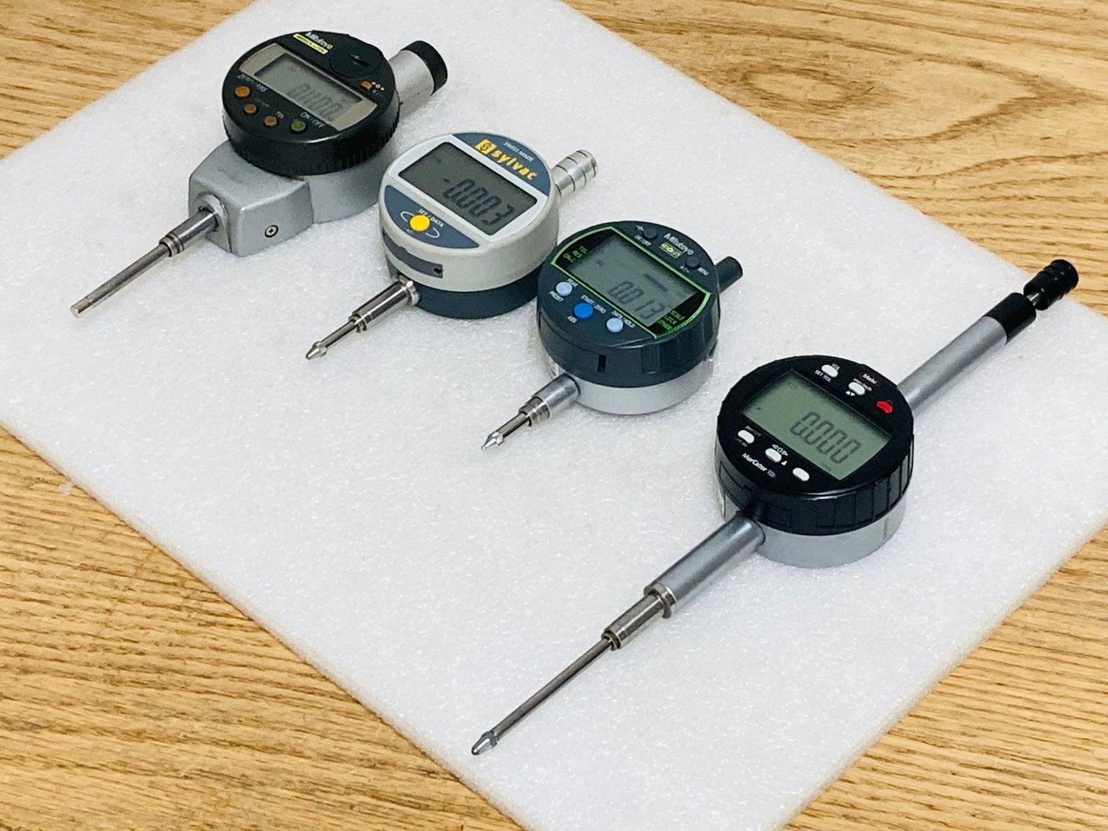 Digitale meetklokken 0.001 mm Mahr Mitutoyo en Sylvac, Ophalen of Verzenden, Zo goed als nieuw, Elektrisch