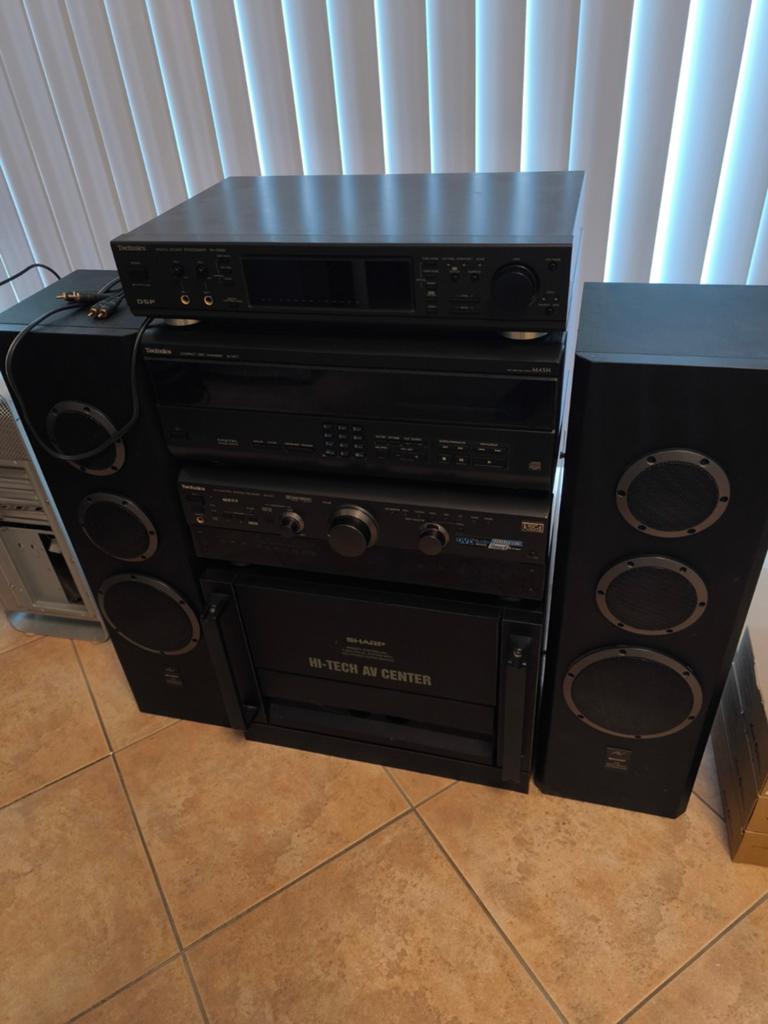 Technics Hifi Set met en Sharp boxen, Gebruikt, Tuner of Radio, Losse componenten, Ophalen