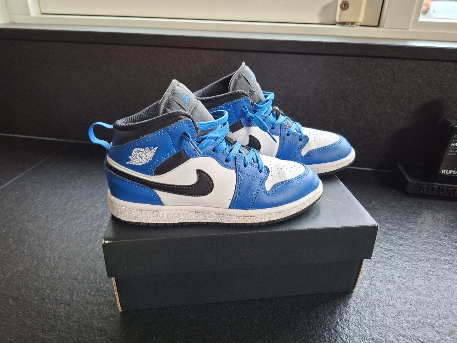 Jordan schoenen maat 32, in nieuwstaat!, Kinderen en Baby's, Schoenen, Ophalen of Verzenden, Zo goed als nieuw, Nike Jordan