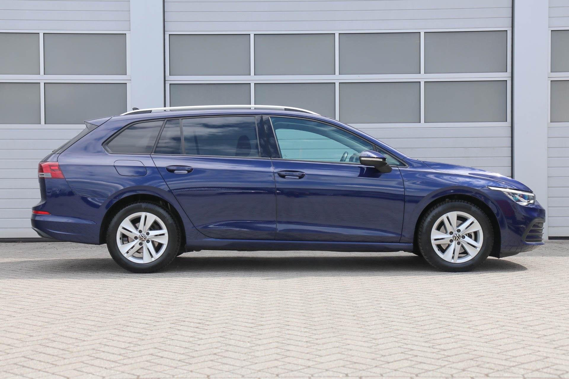 Volkswagen Golf Variant 1.0 TSI 110pk Life | Navigatie | Sto, Auto's, 12 maanden, Stof, Gebruikt, Euro 6