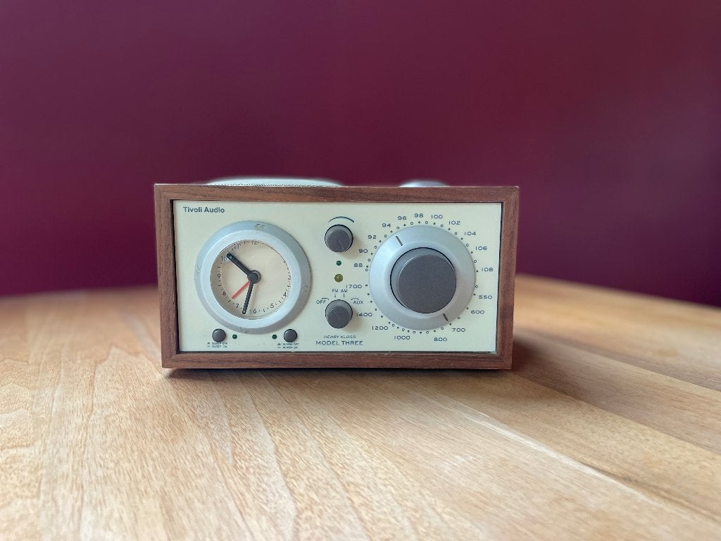 Tivoli Audio wekkerradio, "Model Three" Henry Kloss