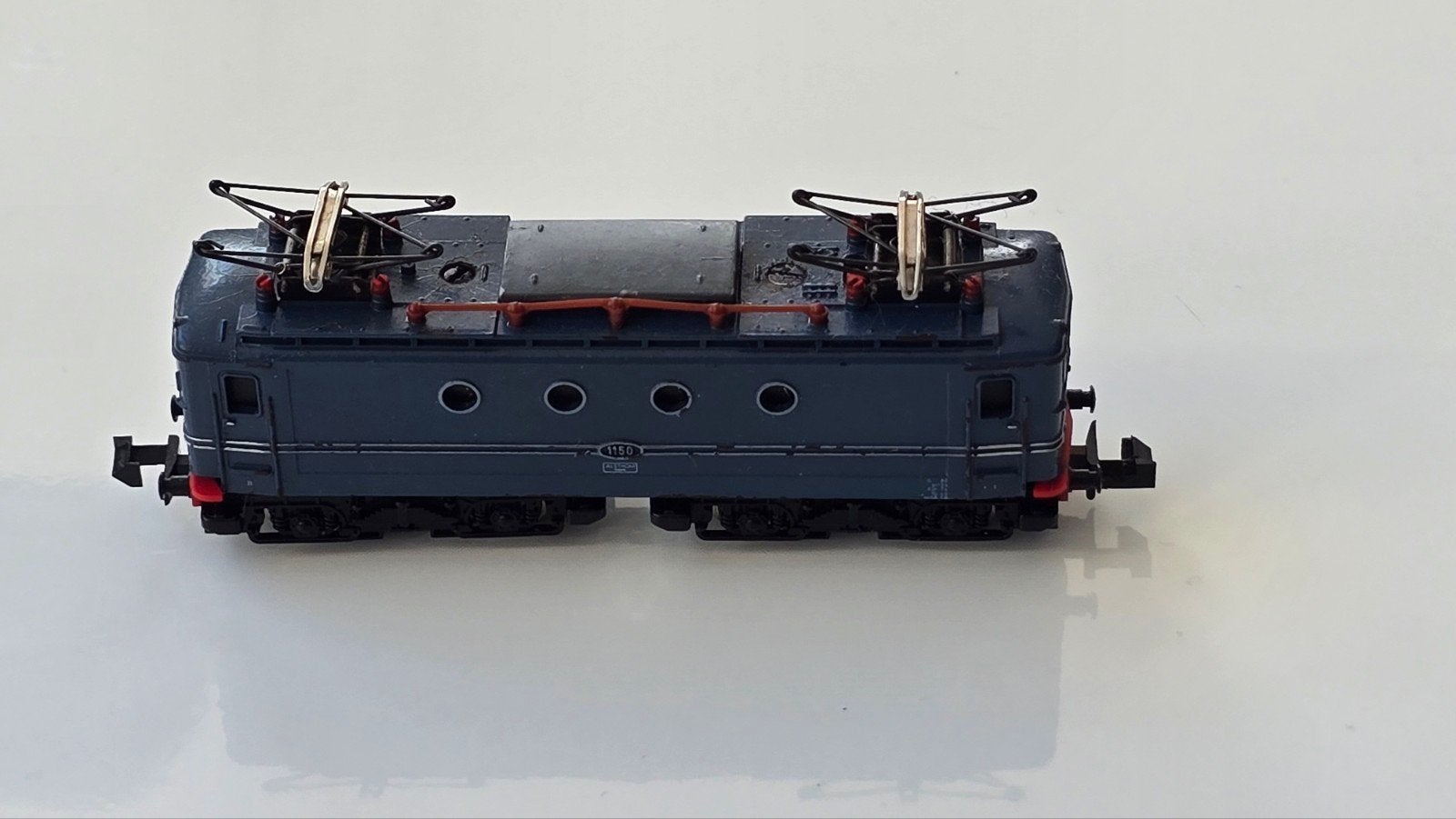 Minitrix 2933 - NS 1150, Gebruikt, Trix, Analoog, Ophalen of Verzenden