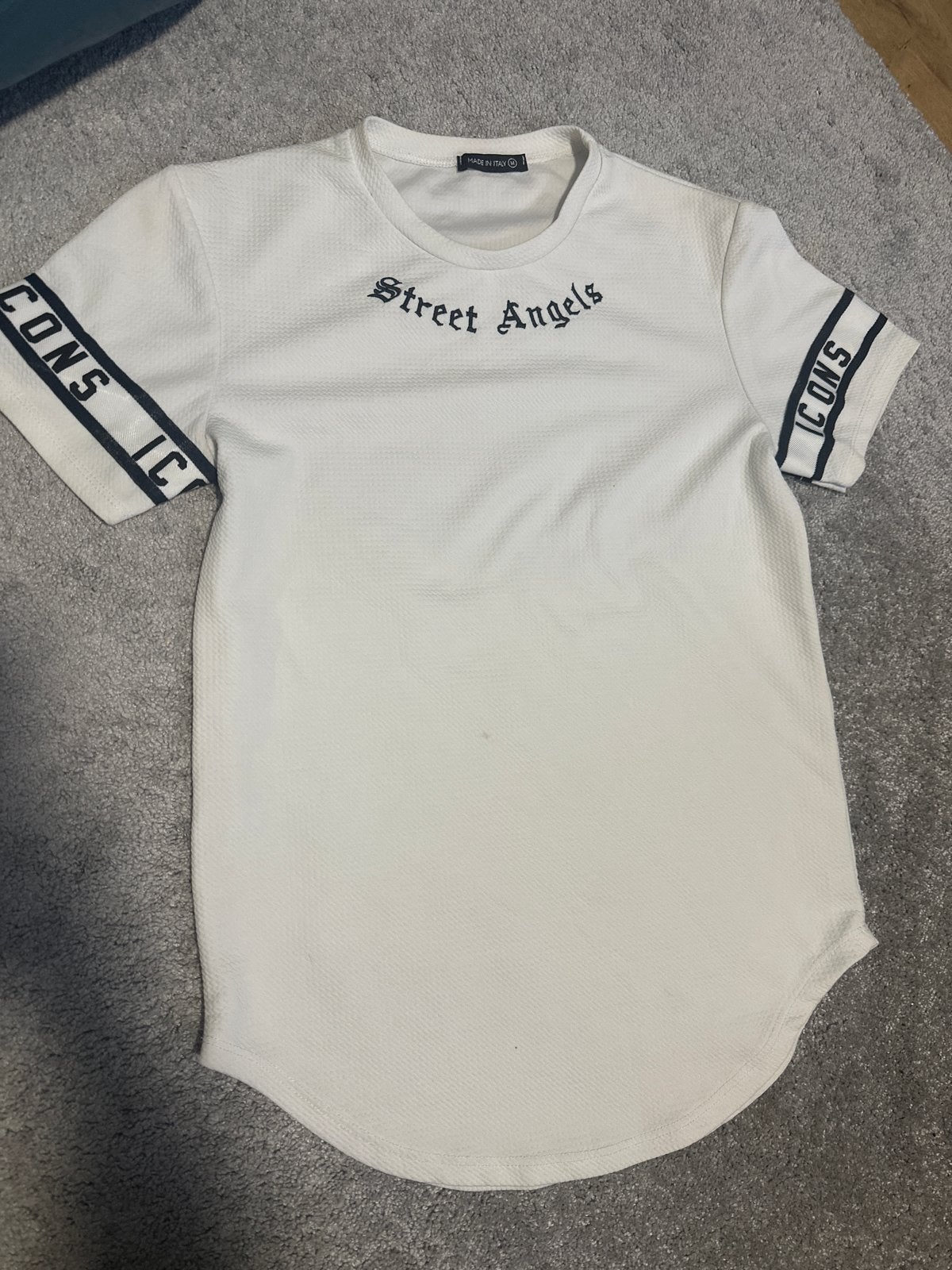 Street Angels T-shirt Maat M, Ophalen of Verzenden, Gedragen, Maat 48/50 (M), Wit