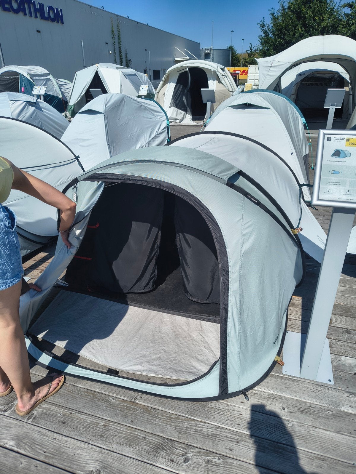 Quechua Pop-up Tent XL voor 2 personen - 1x gebruikt., Caravans en Kamperen, Tenten, Ophalen, Zo goed als nieuw, Tot en met 2