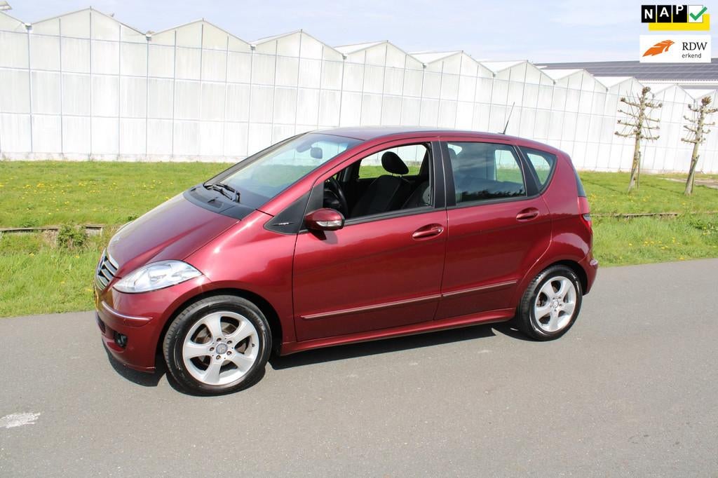Mercedes-Benz A-klasse 150 Avantgarde Automaat, Auto's, Mercedes-Benz, 15 km/l, Leder en Stof, Origineel Nederlands, 1000 kg
