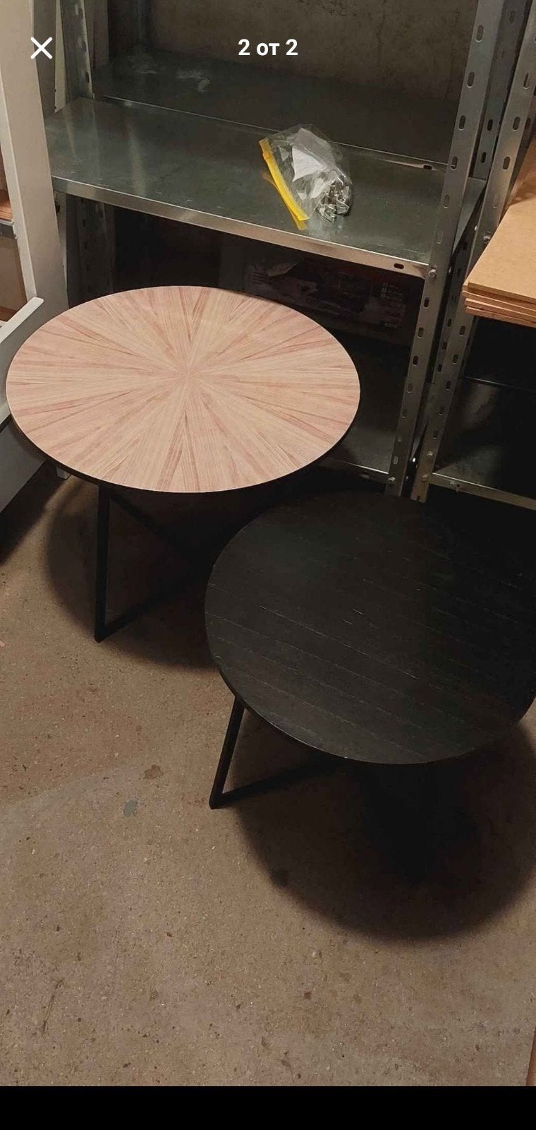 Set van 2 ronde bijzettafels - Zwart en Houtlook, Huis en Inrichting, 45 tot 60 cm, Minder dan 55 cm, Modern, Scandinavisch, Rond