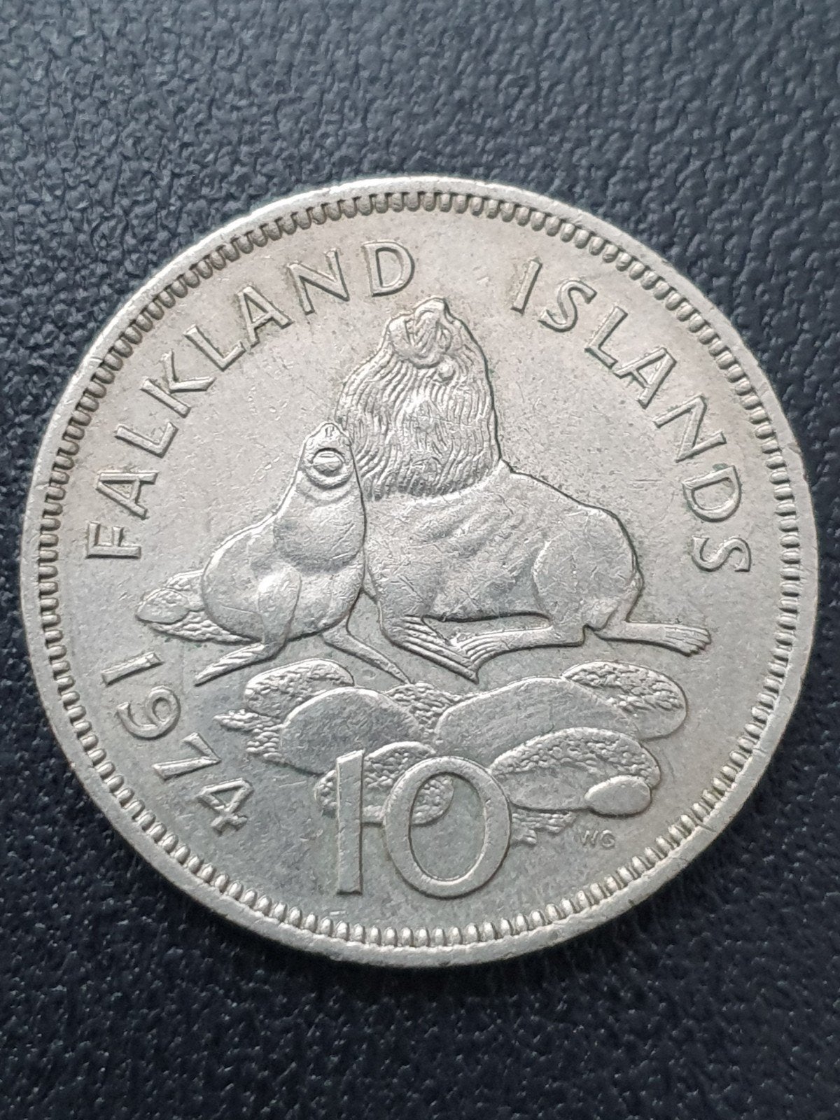 10 Pence munt uit 1974 Falkland eilanden., Ophalen of Verzenden, Midden-Amerika, Losse munt