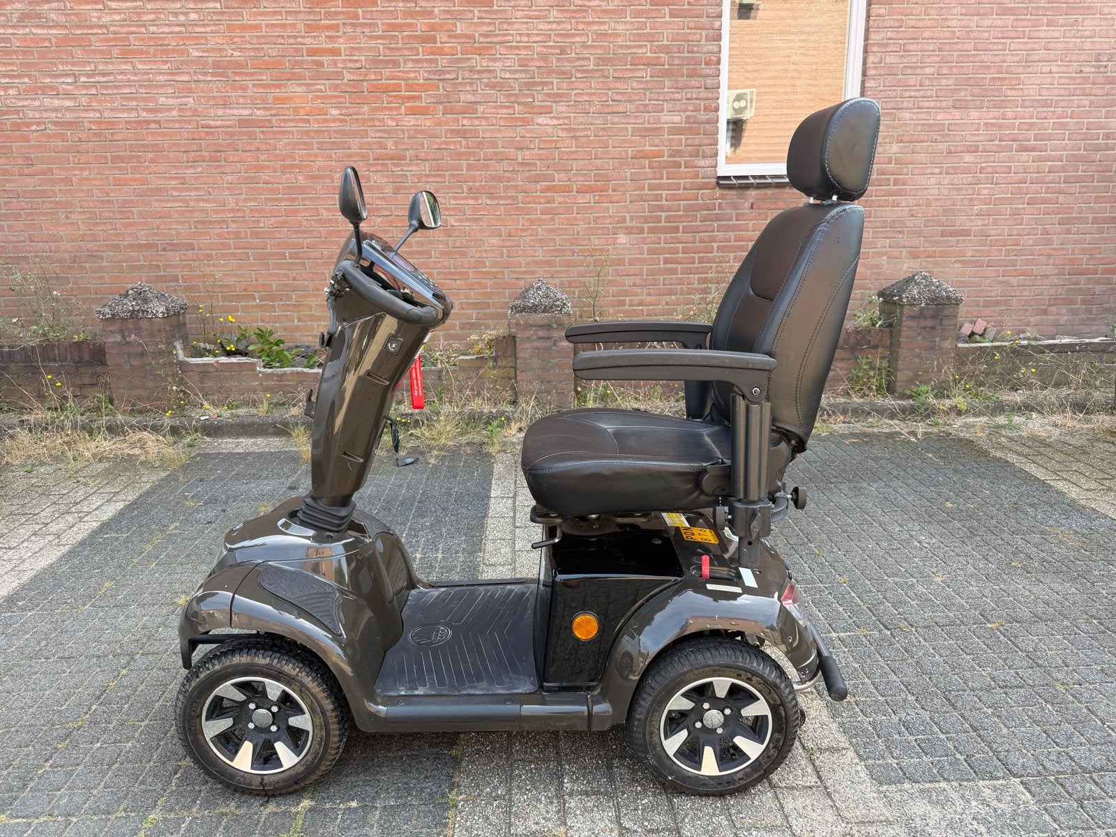 Scootmobiel mango cargo 4 limited edition, Diversen, Brommobielen en Scootmobielen, Ophalen, Gebruikt, Mango, 16 km/u of meer