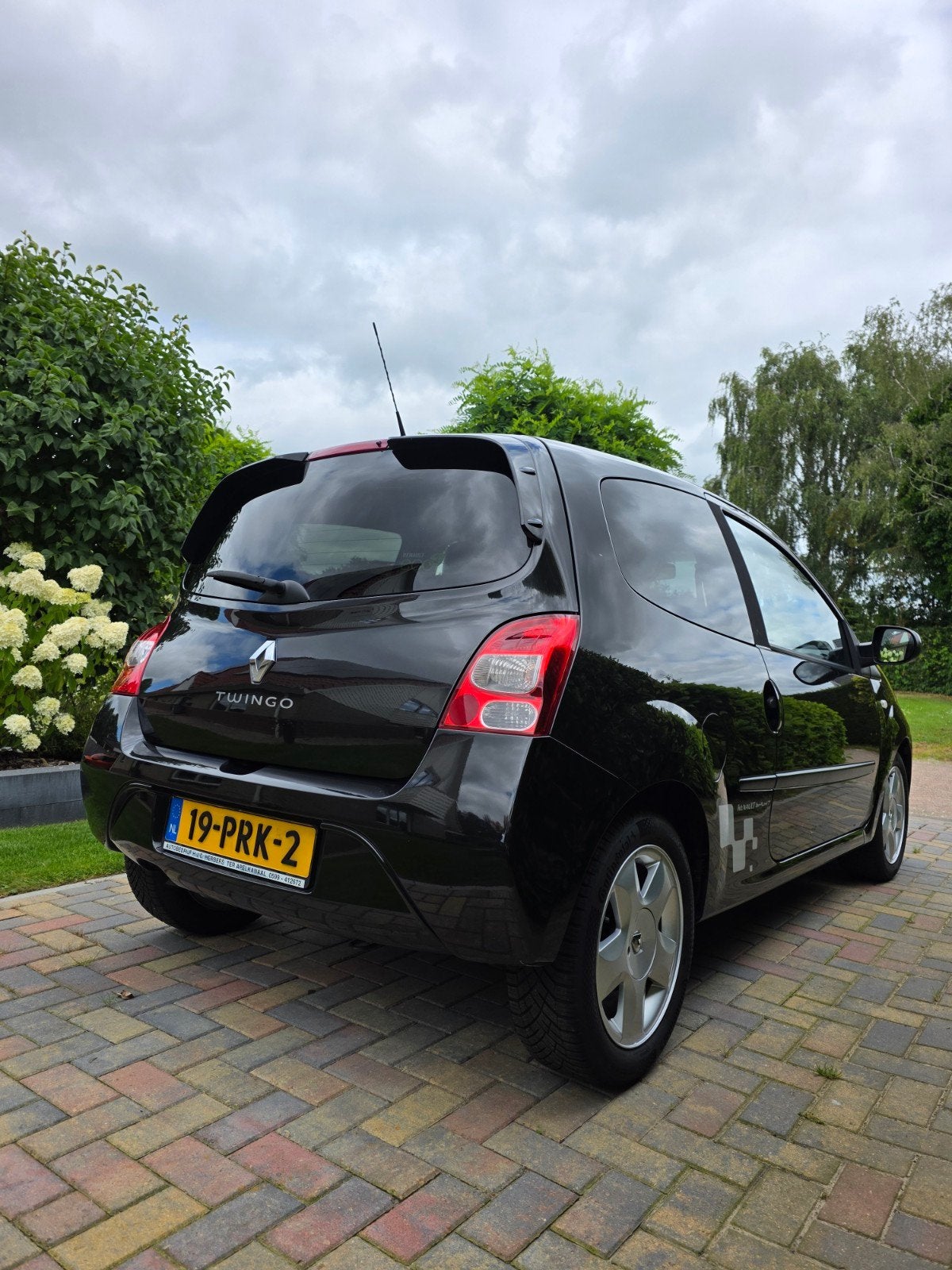 Renault Twingo 1.2 16v | Airco | LM | Cruise | Nieuwe apk, 839 kg, Zwart, 4 cilinders, 4 stoelen
