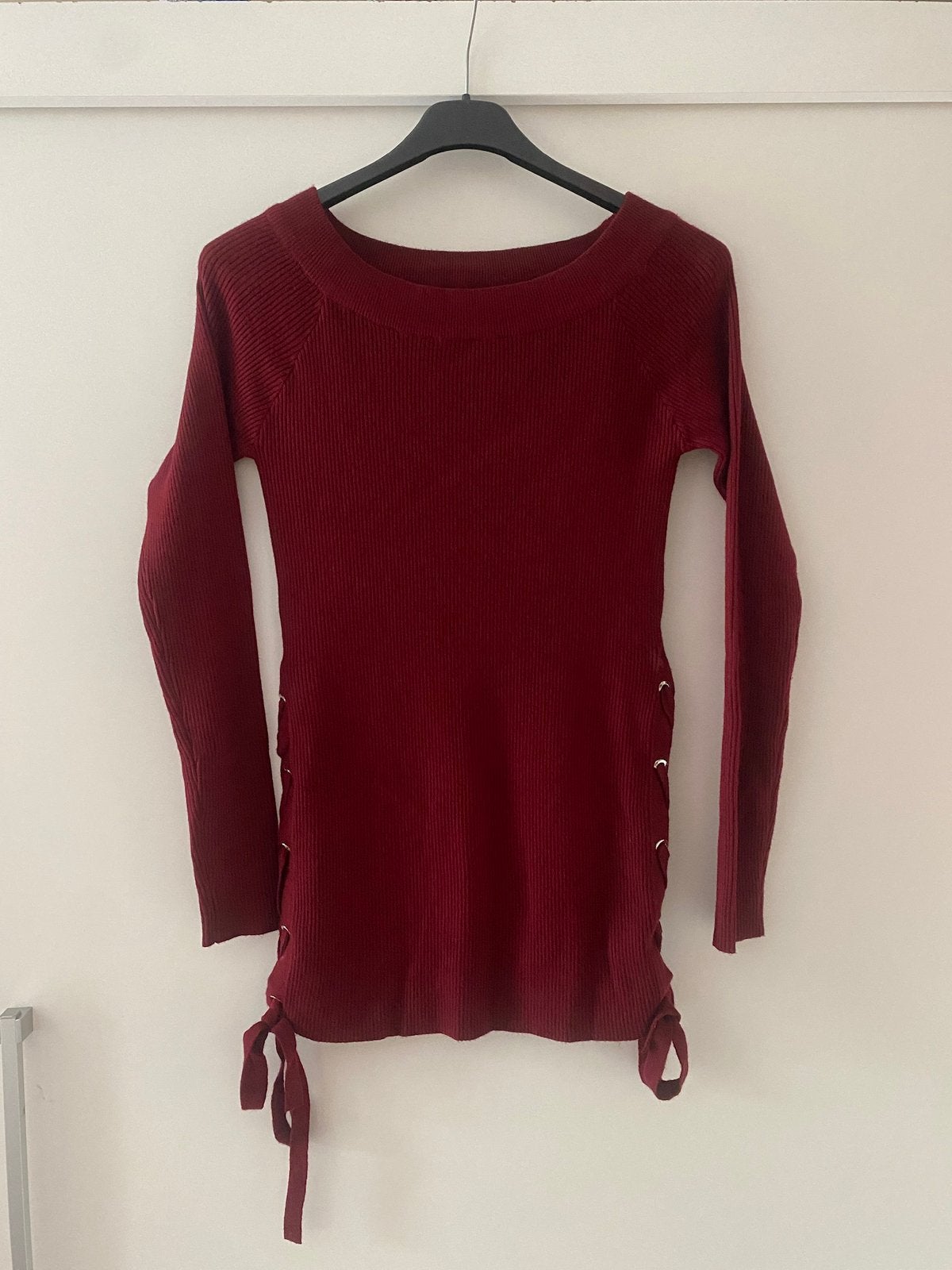 Bordeaux wijn rode rib veter longsleeve trui top mt 40/42, Ophalen of Verzenden, Zo goed als nieuw, Maat 38/40 (M), Rood