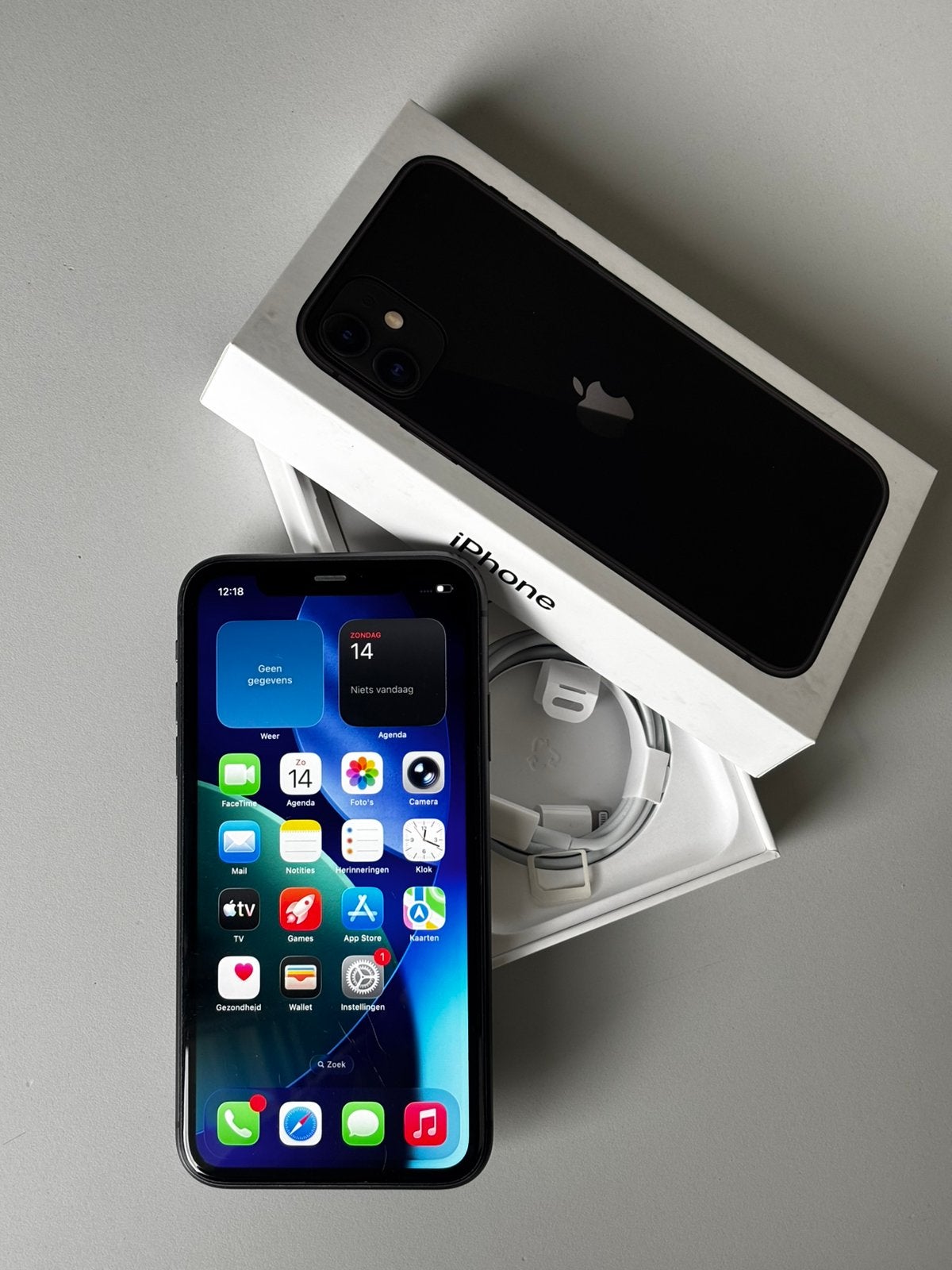 Iphone 11 128GB + doos + kabel, Ophalen of Verzenden, Gebruikt, Apple, IPhone 11