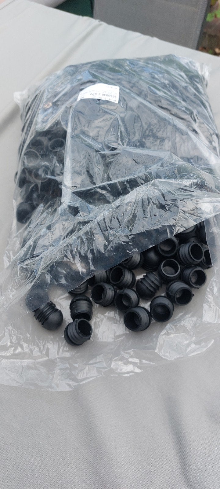 400x Insteekdop Kogelkoppeling Terrasstoel PE 30mm Zwart, Ophalen of Verzenden, Nieuw