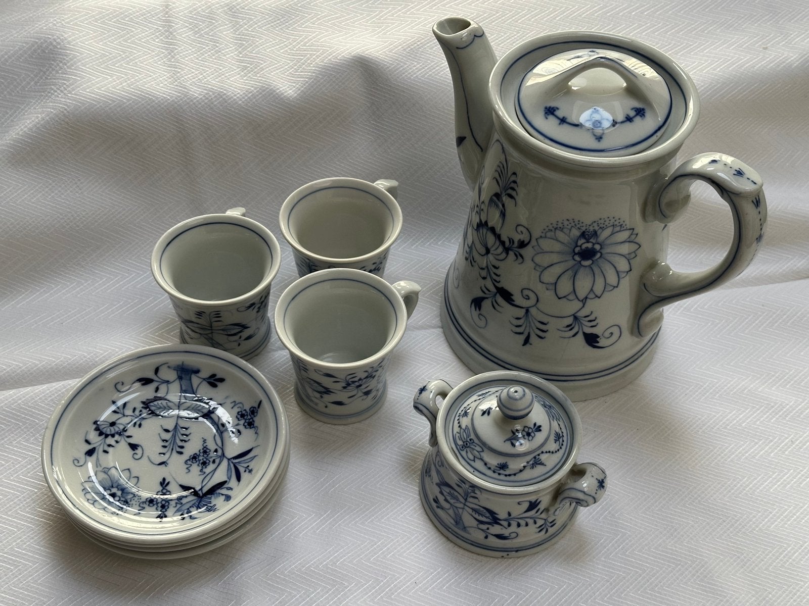 Antiek Rauenstein koffieservies – handpainted Zwiebelmuster, Verzenden