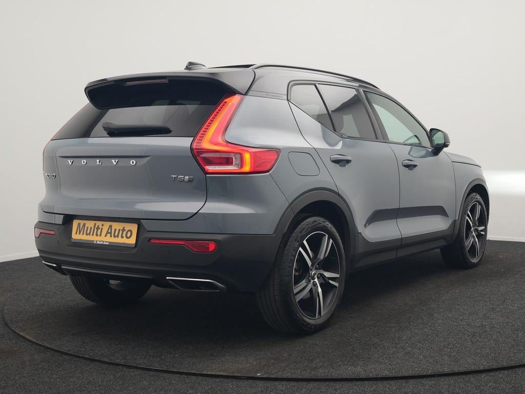 Volvo XC40 T5 Recharge R-Design PHEV 262pk Dealer O.H. | Pan, Auto's, Volvo, Zwart, Plug-in hybride, Bedrijf, Hybride Elektrisch/Benzine